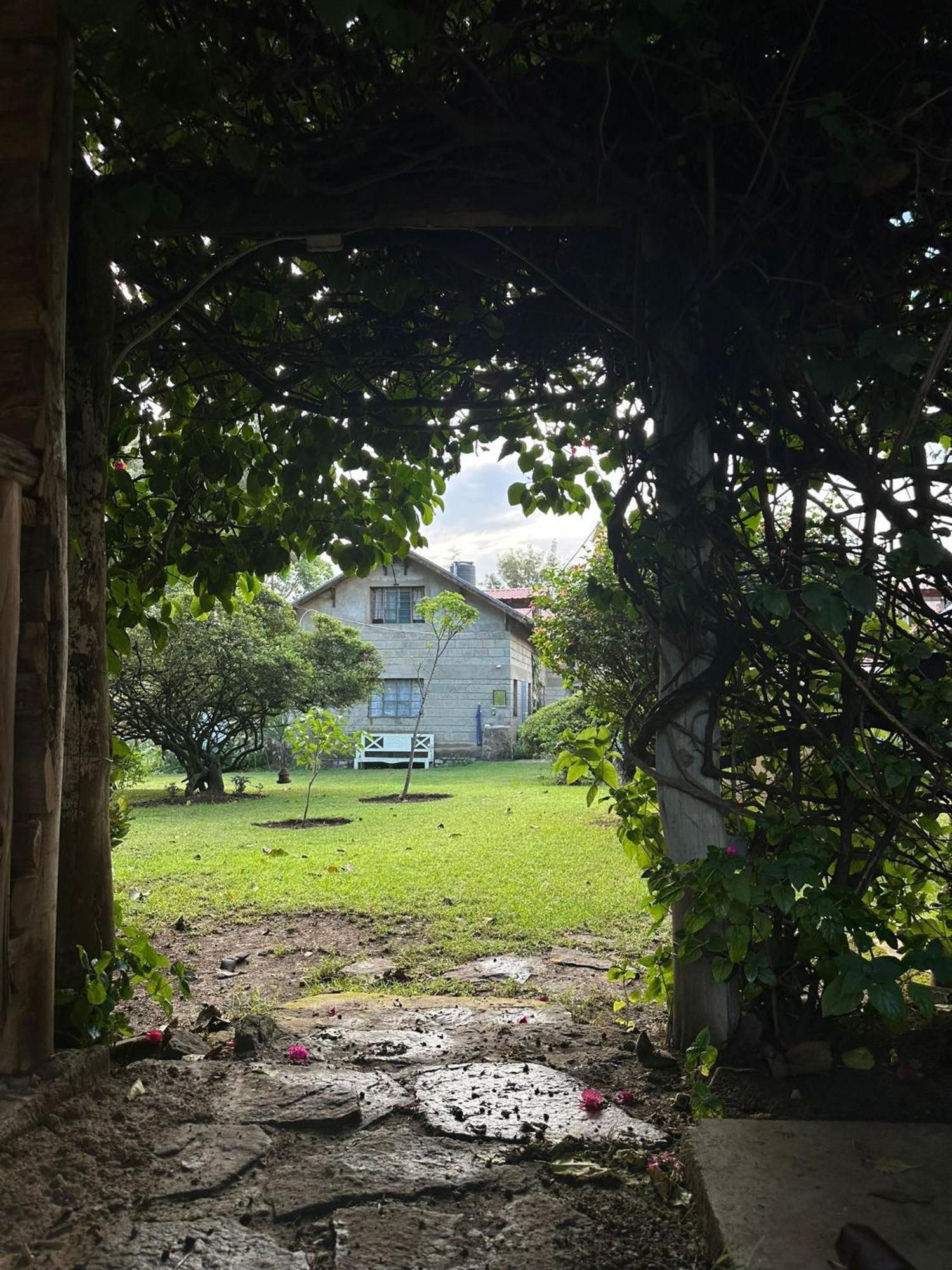 Guesthousejane Villa & Apartments Naivasha Exterior photo